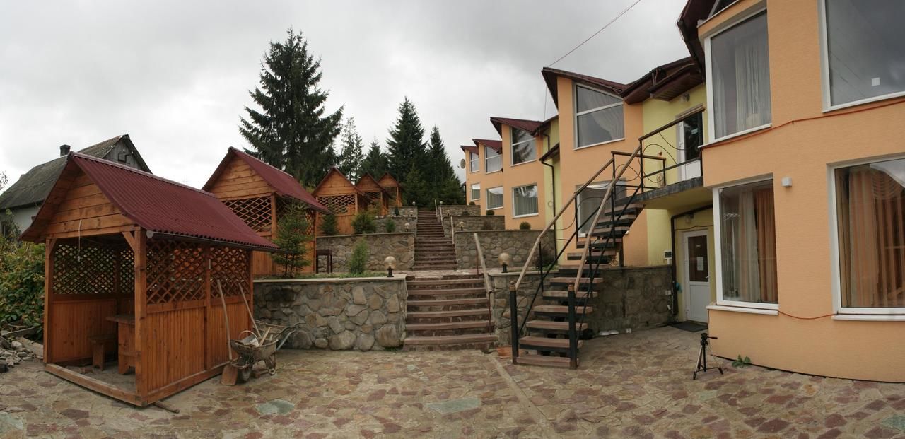 Отель Postoyalyi Dvir Яблоница-23